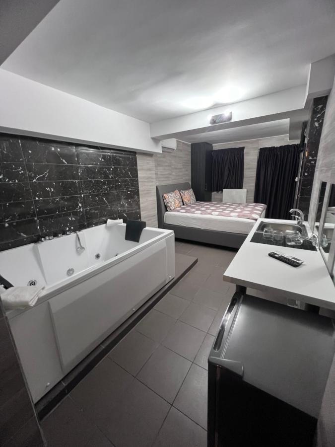 Jacuzzi Suites 2 Tessalónica Exterior foto